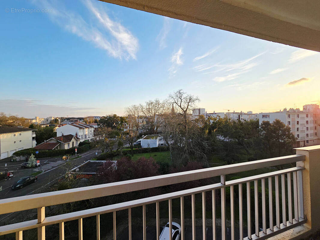 Appartement à MERIGNAC