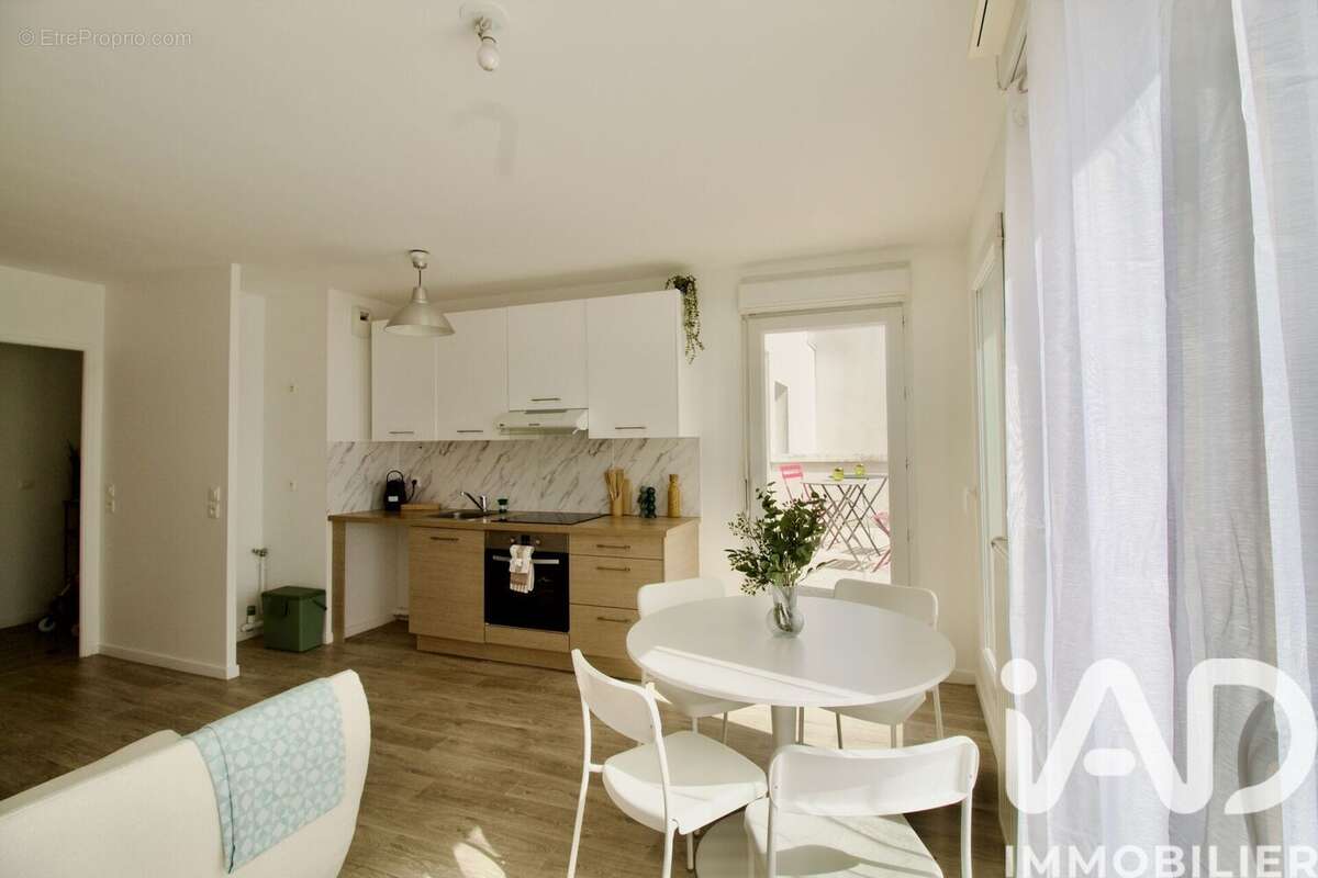 Photo 2 - Appartement à CHATENAY-MALABRY