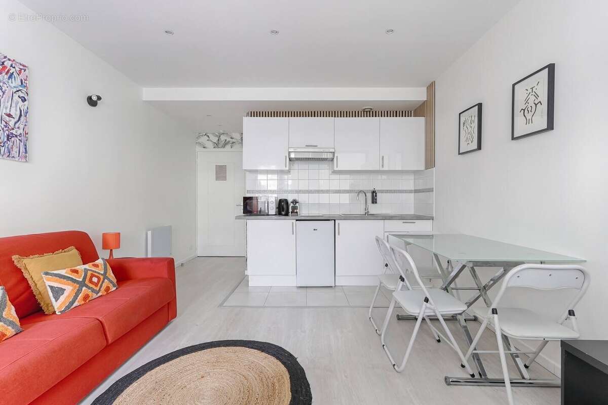 Paris 20ie . produit d'investissement locatif . plateau de 4 appartements - photo 4
