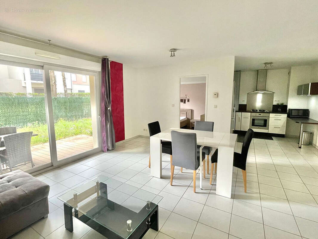 Appartement à BOURGOIN-JALLIEU