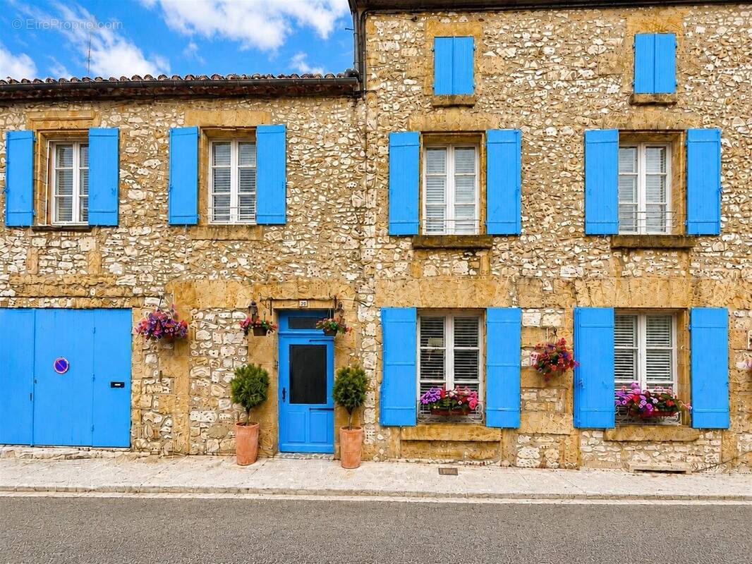 Maison à MONPAZIER
