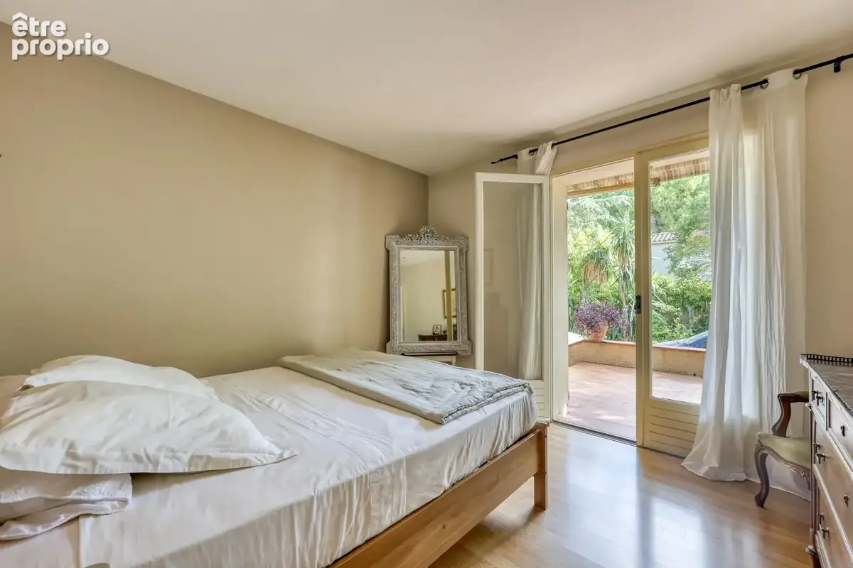 Appartement 5 pièces 120 m2 83110 Sanary-sur-Mer - photo 9
