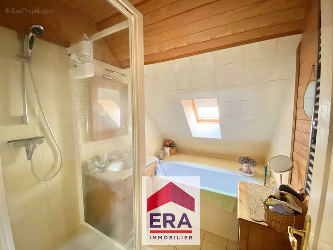 Maison à SARTROUVILLE