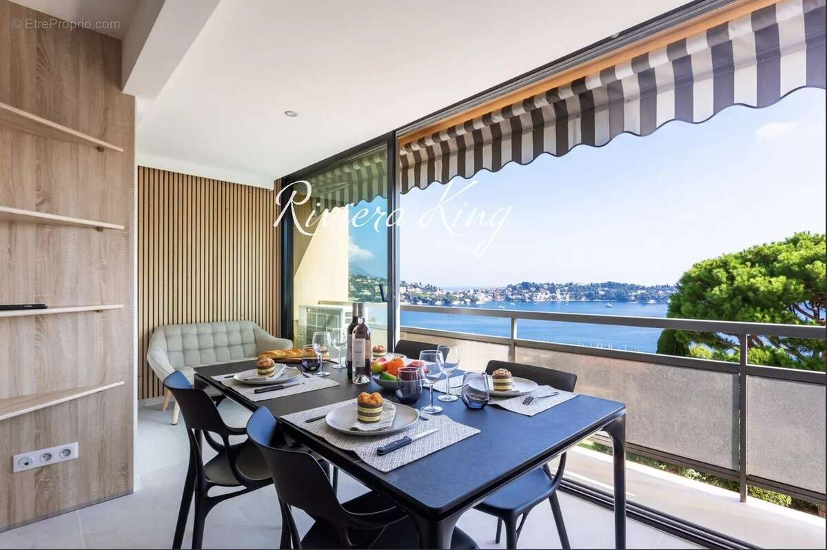 Villefranche-sur-Mer – Magnifique appartement 3P avec vue mer, piscine, parking et cave - photo 3