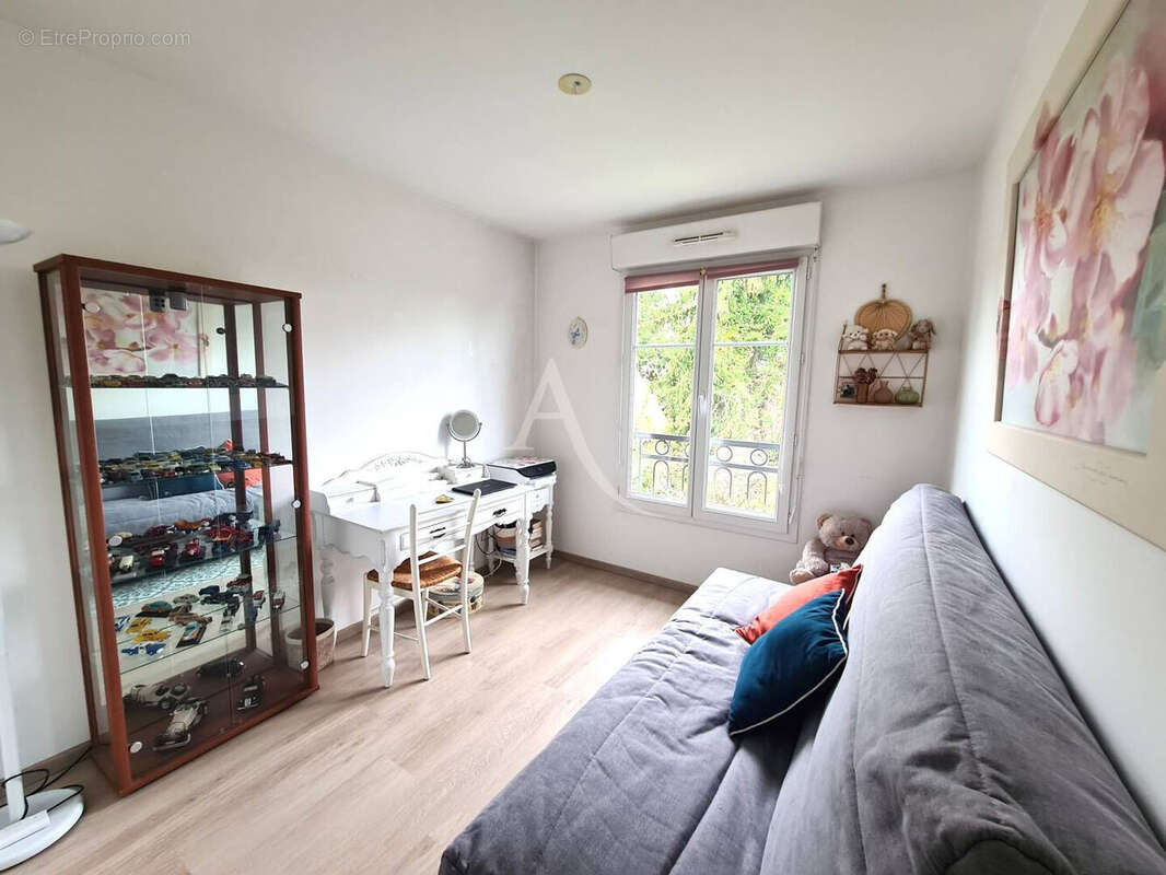 Appartement à OZOIR-LA-FERRIERE