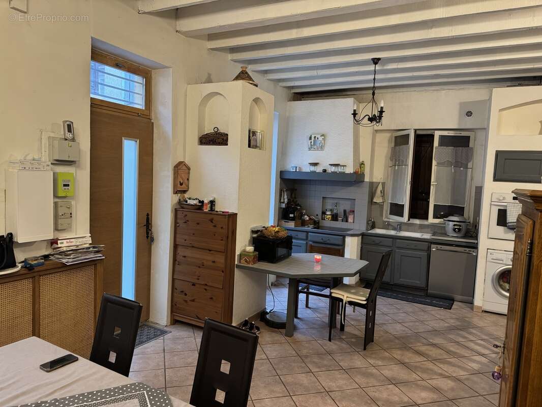 Maison à SAINT-SYMPHORIEN-D'OZON