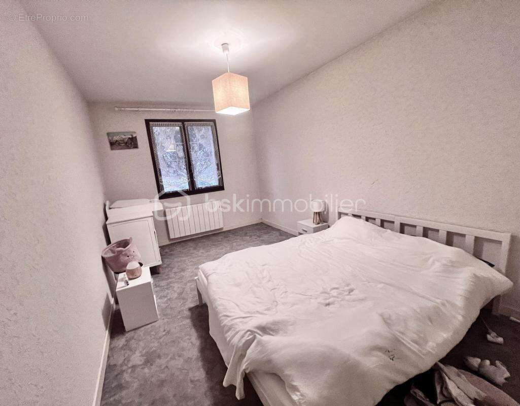 Maison à LES CHAVANNES-EN-MAURIENNE