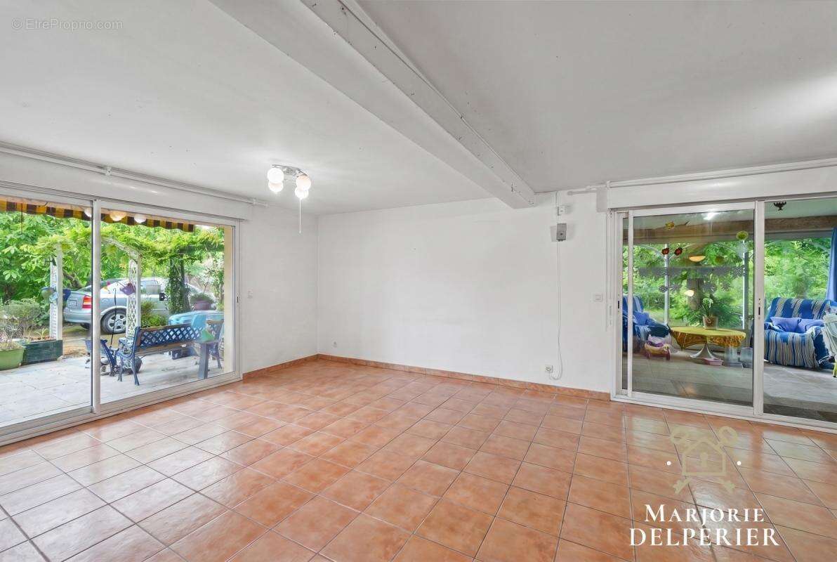Appartement à LAMASQUERE
