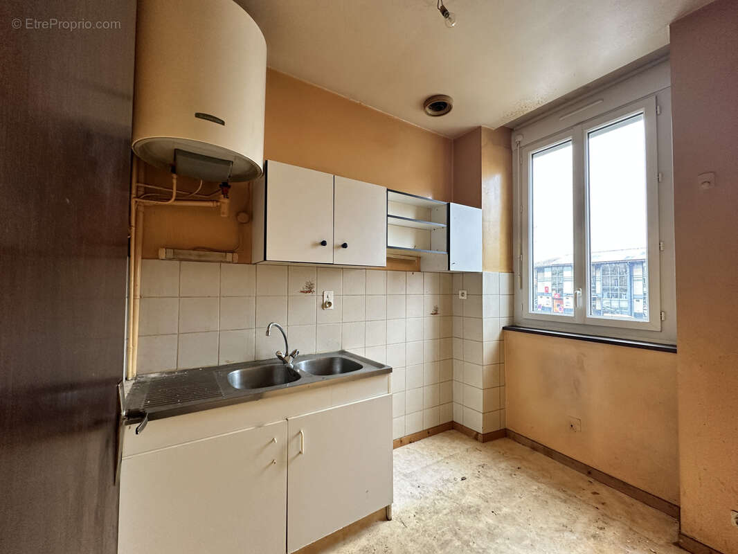 Appartement à DECAZEVILLE