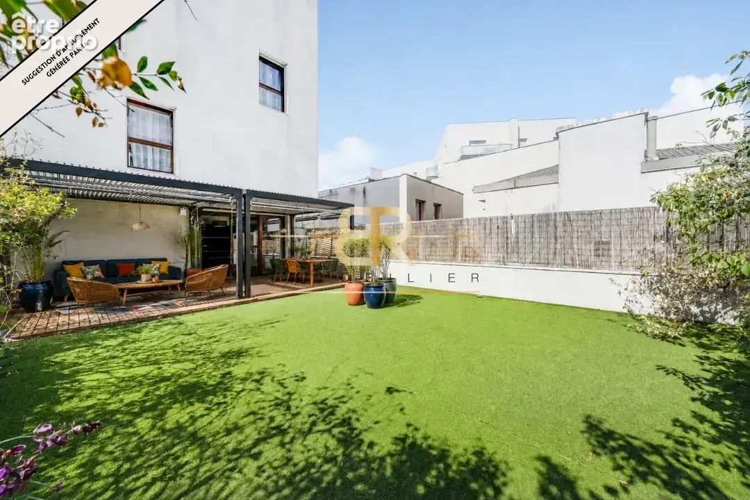 Appartement à IVRY-SUR-SEINE