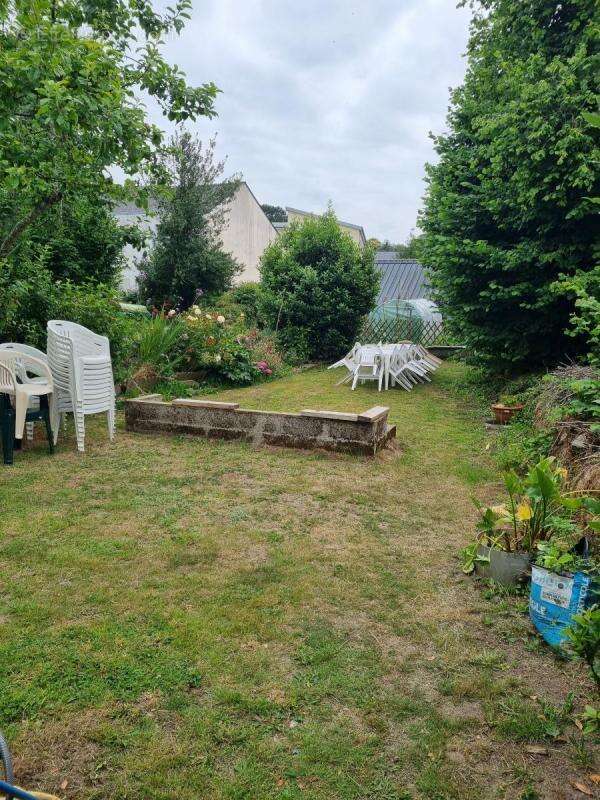 Commerce à GUEMENE-SUR-SCORFF