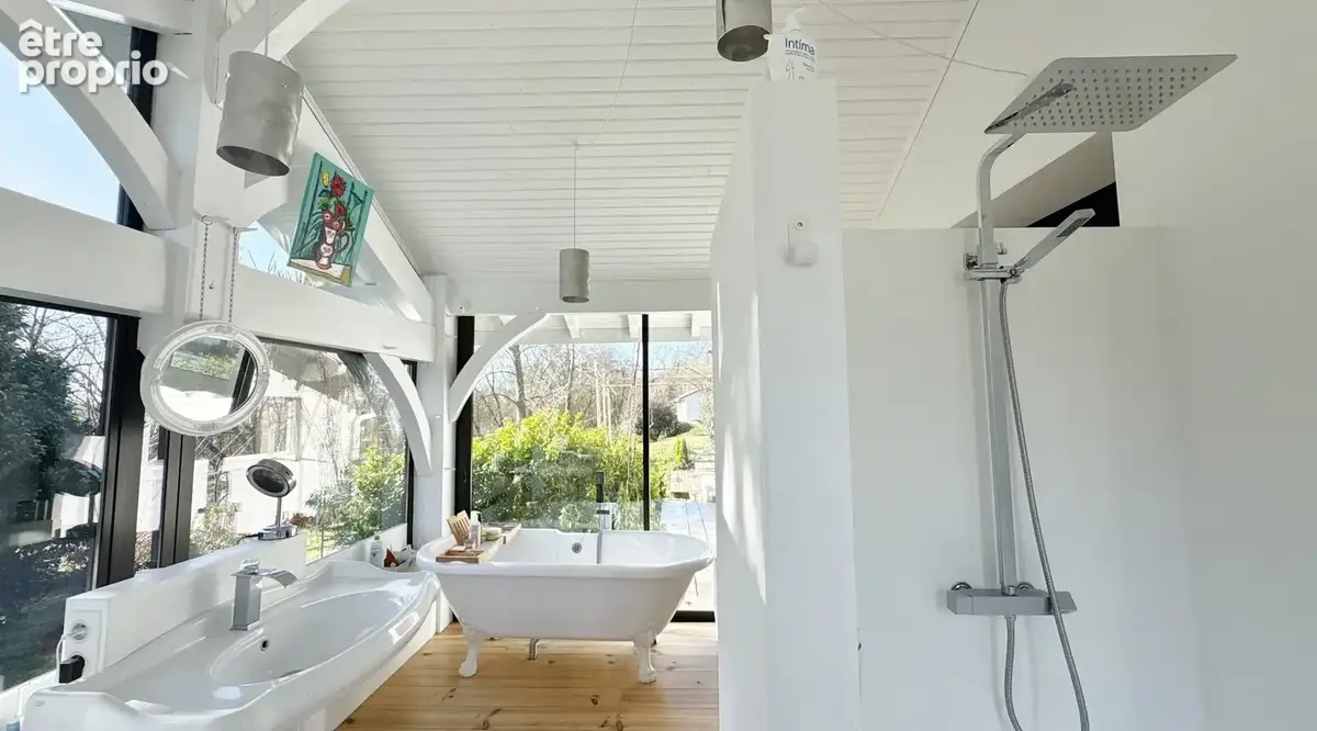 Propriété de caractère avec dépendances et piscine  Domaine de 3 hectares au calme absolu - photo 25