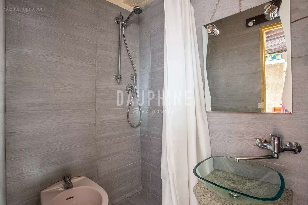 Appartement à PARIS-6E