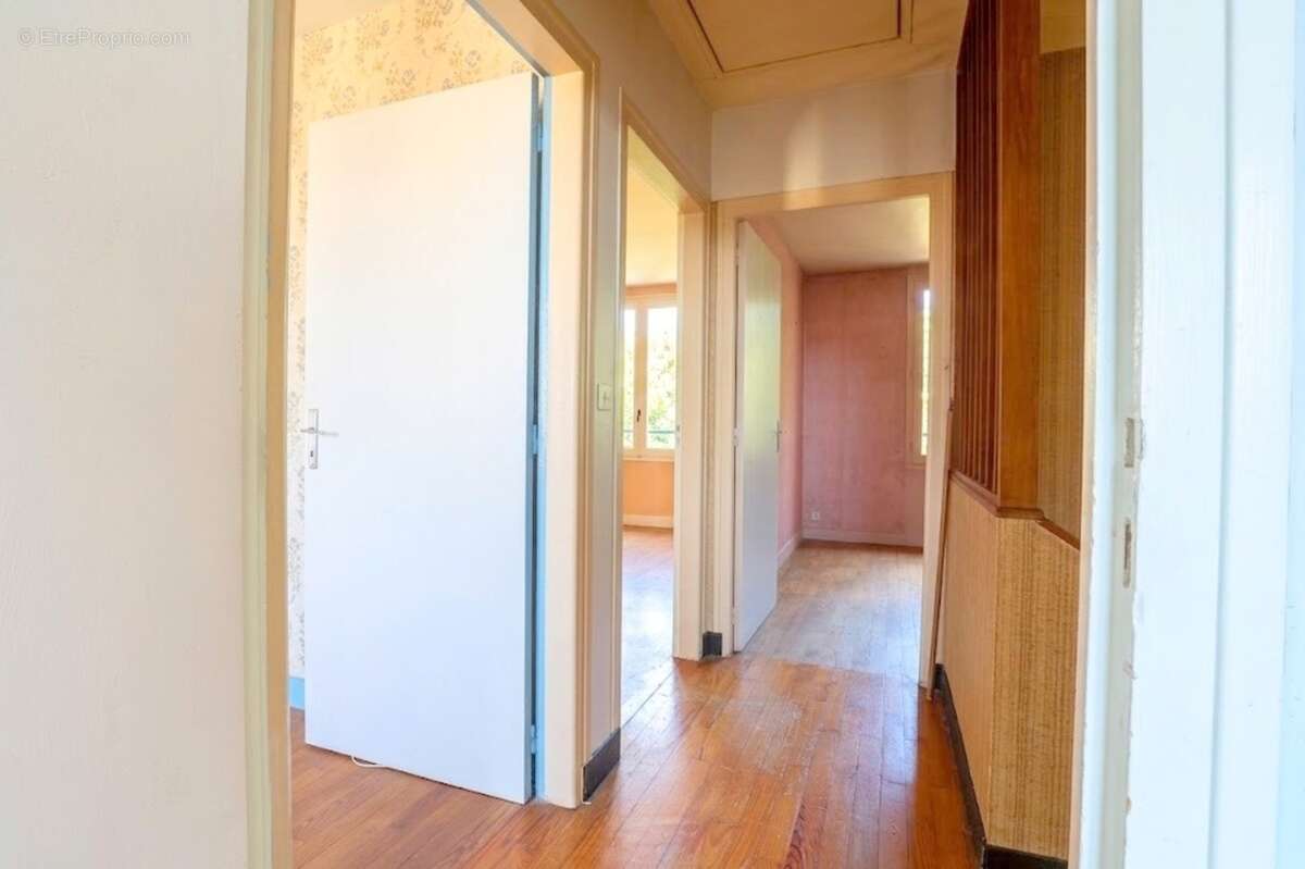 Maison de 144 m² à vendre. 8 pièces dont 5 chambres située coteaux est d'EPERNAY (51) - photo 27