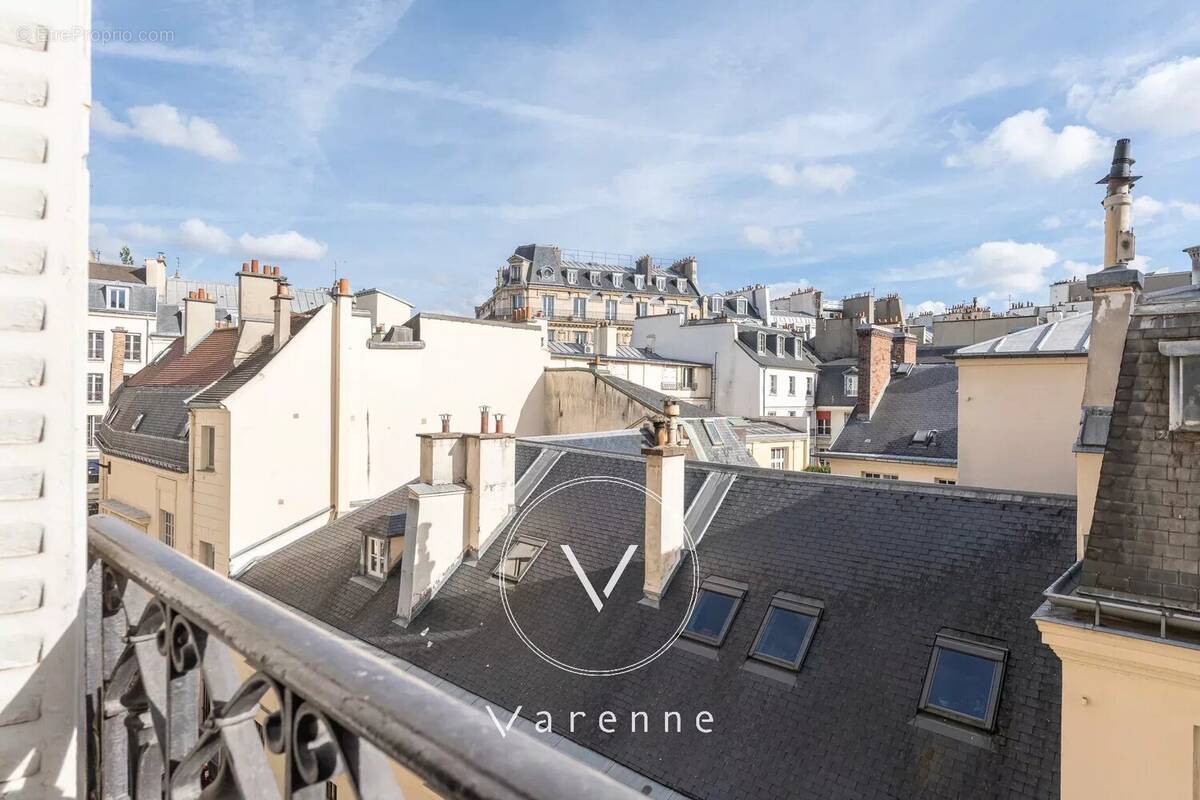 Appartement à PARIS-7E
