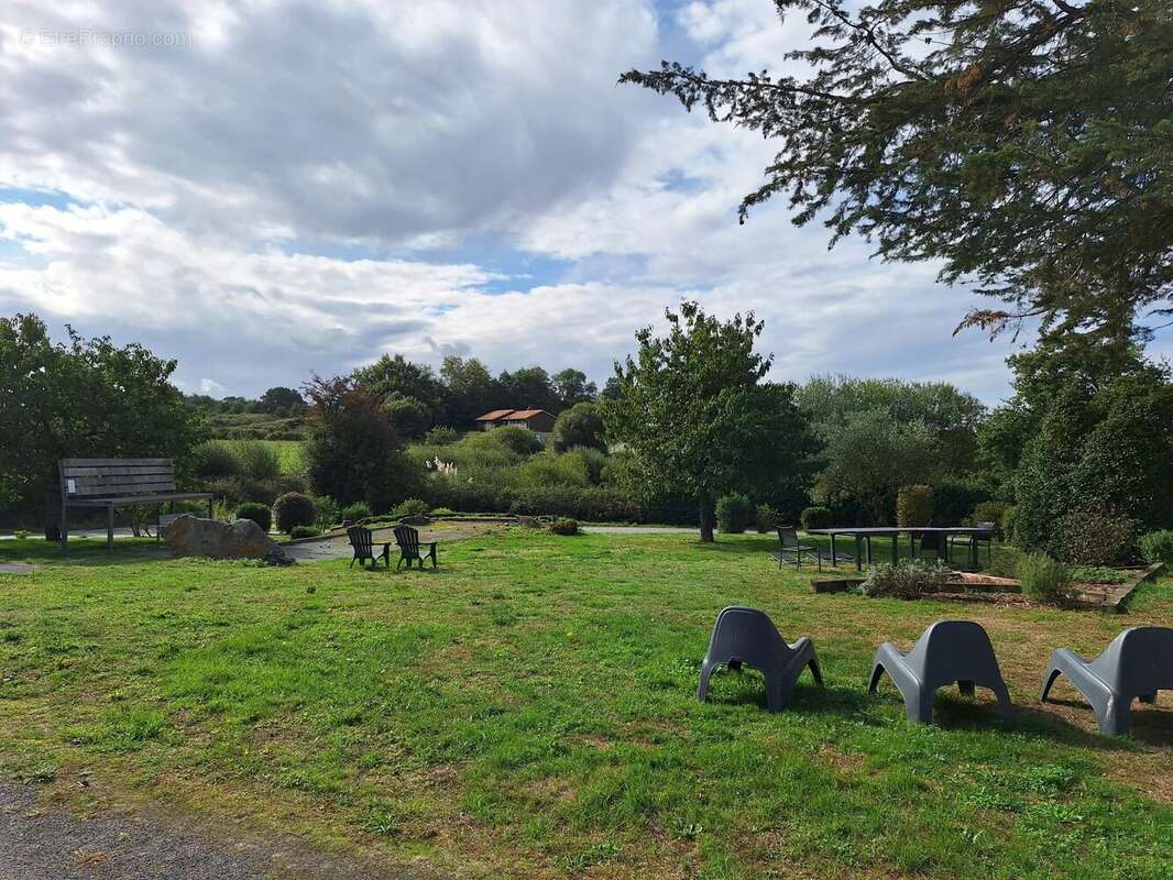 Maison à SAINT-MALO-DU-BOIS