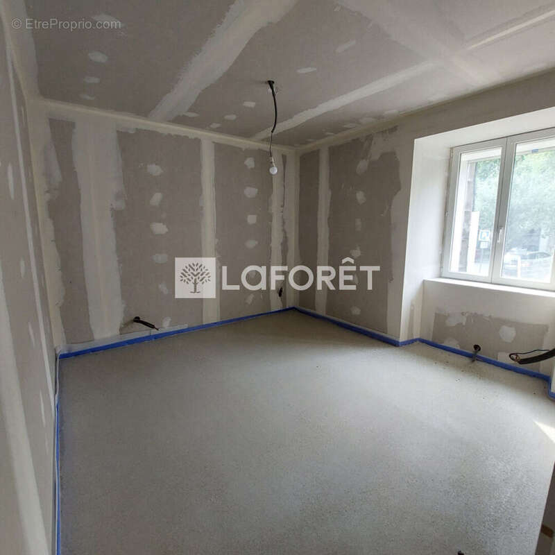 Immeuble de rapport Beaucourt 8 pièce(s) 350 m2 - photo 3