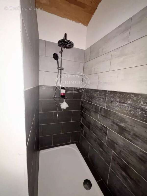 Maison de village 75m² avec cour - photo 11