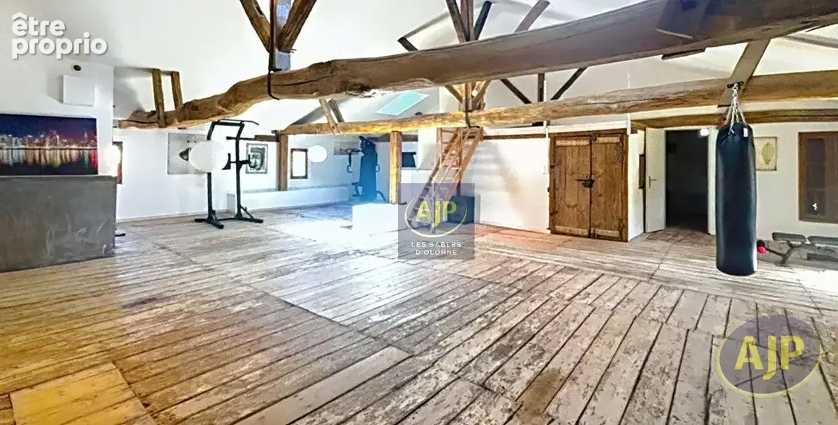 AGEN, Maison de caractère au coeur du village  de LAYRAC, 320 m² habitables - photo 14