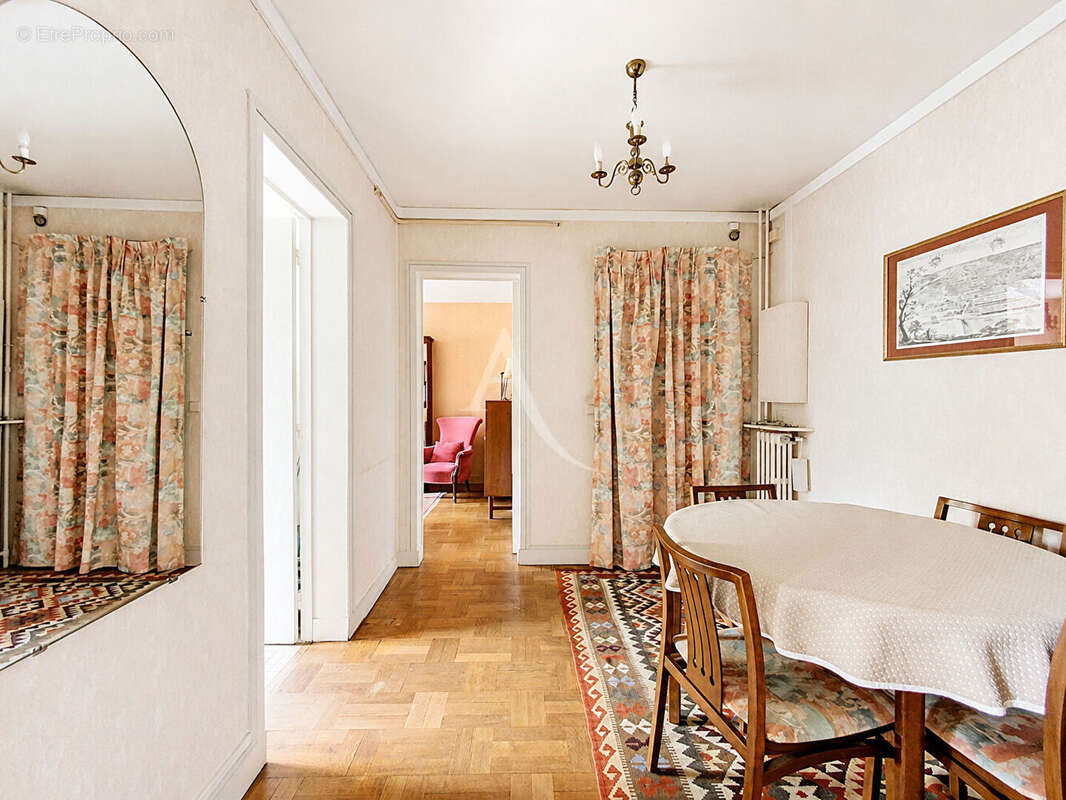 Appartement à SAINT-GERMAIN-EN-LAYE