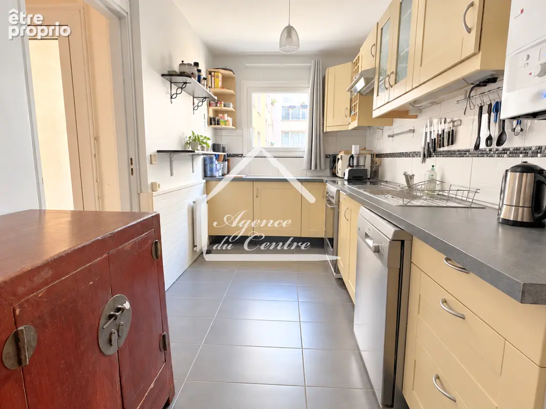 Coeur de ville - appartement 3pp - photo 4