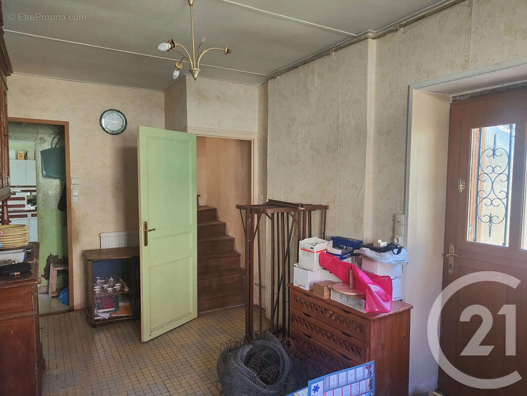 Maison 66 m² à Garchy  - photo 3