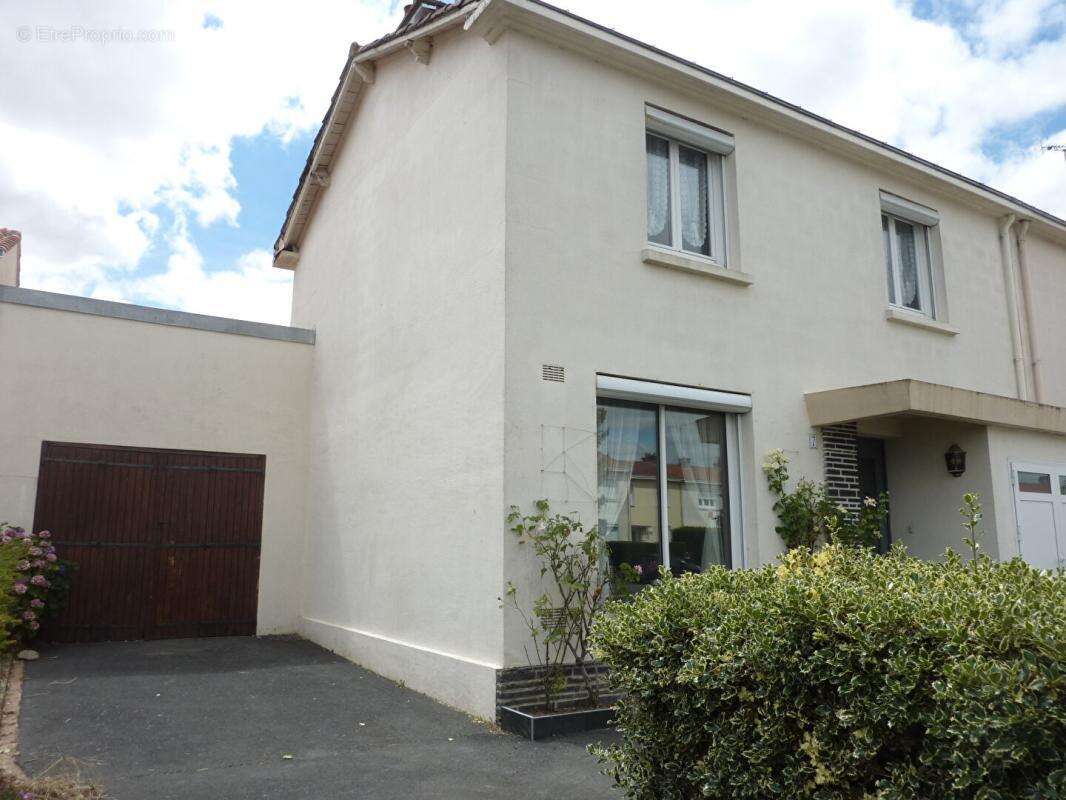 Maison Saint Macaire En Mauges 6 pièce(s) 95 m2 - photo 8