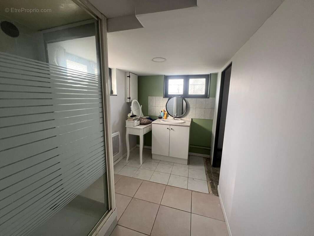 Maison 194 m² à Reans  - photo 3