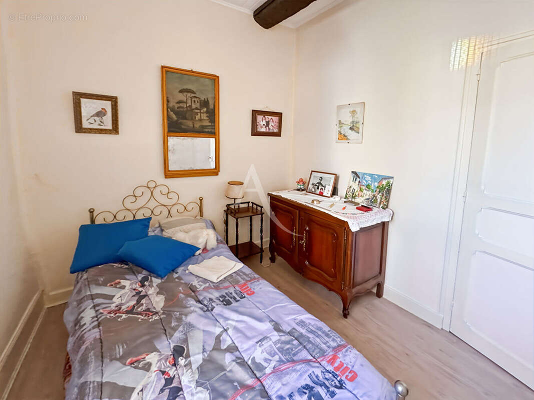 Maison à PUY-L&#039;EVEQUE