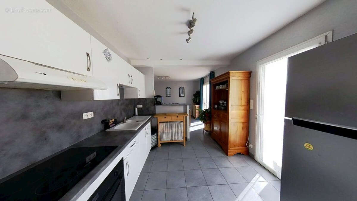 Maison à LASGRAISSES