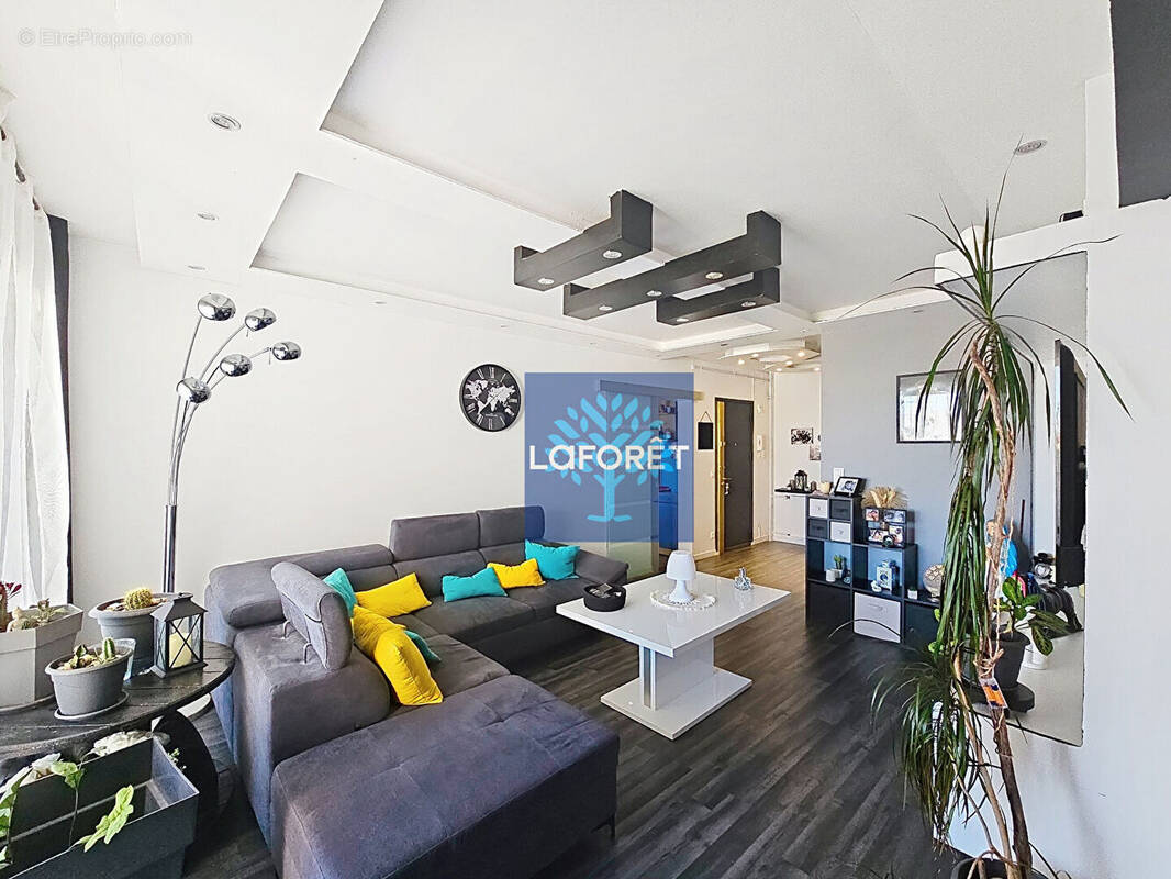 Appartement à VENISSIEUX