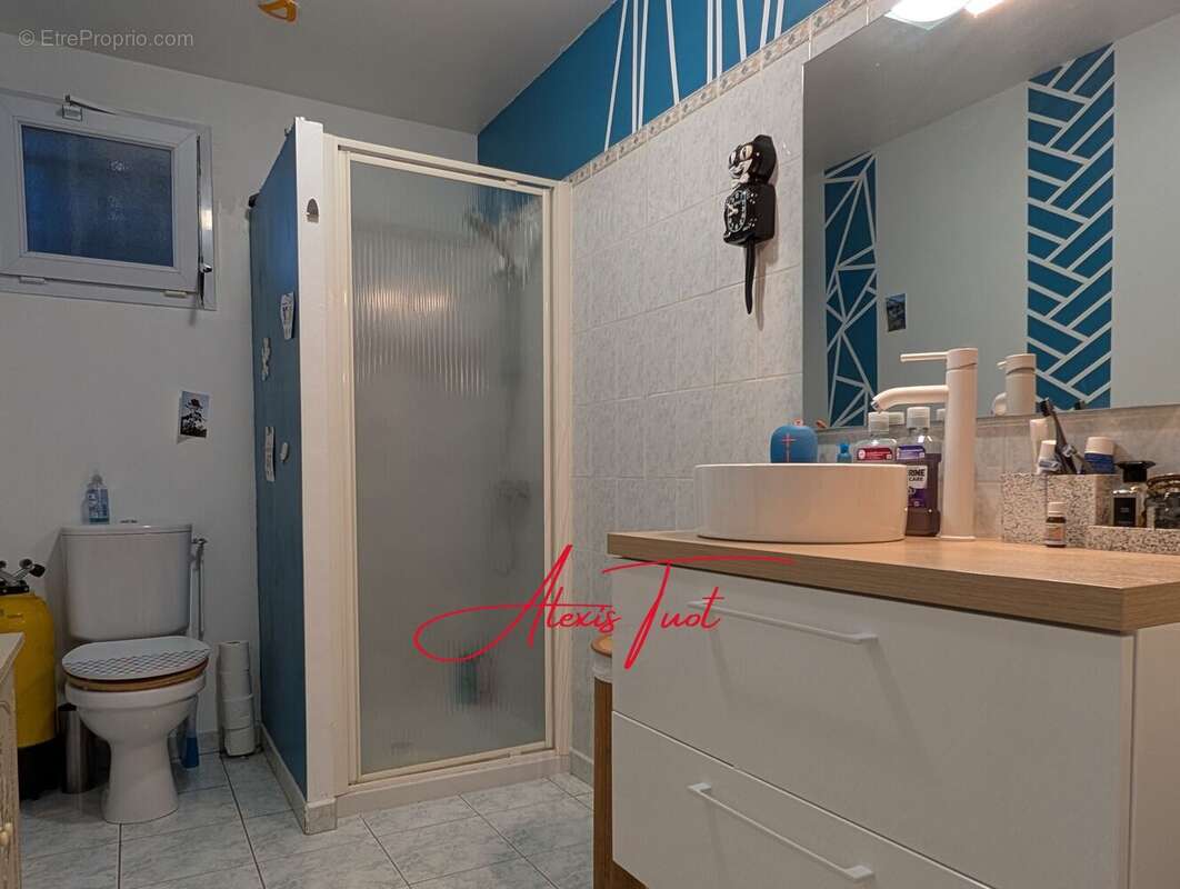 Maison à AMBARES-ET-LAGRAVE