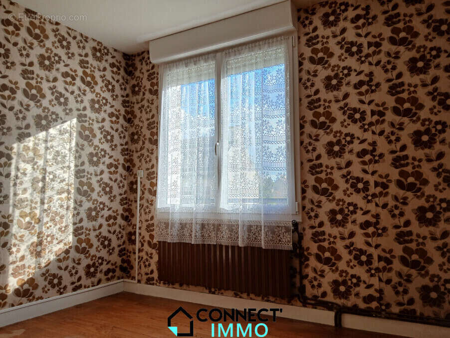 Maison à CARHAIX-PLOUGUER