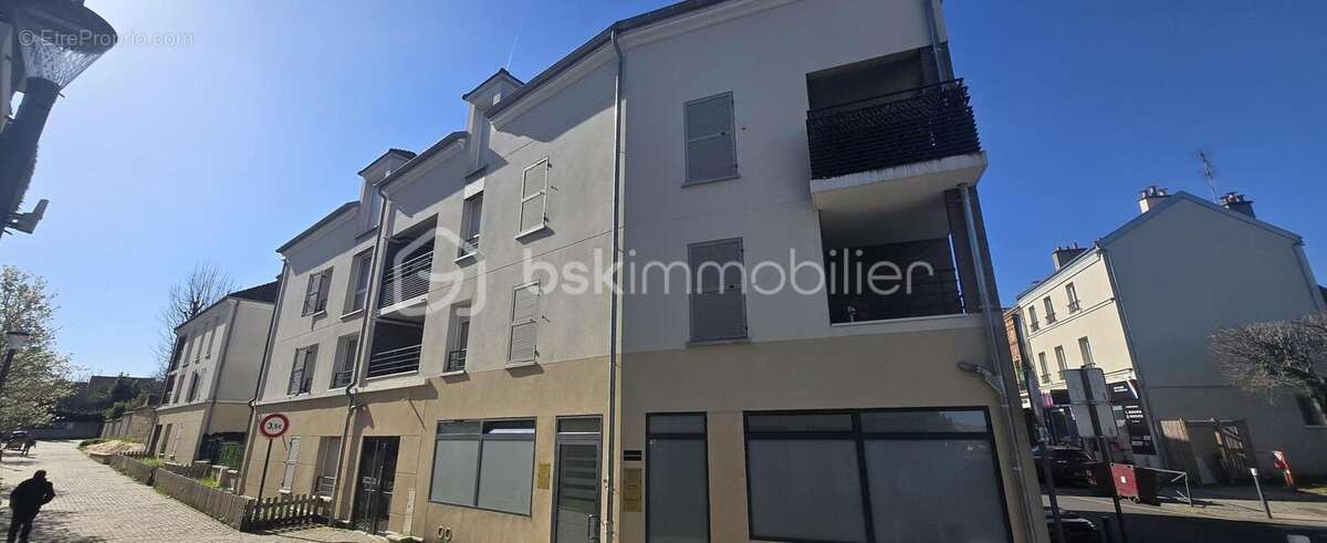 Appartement à TORCY