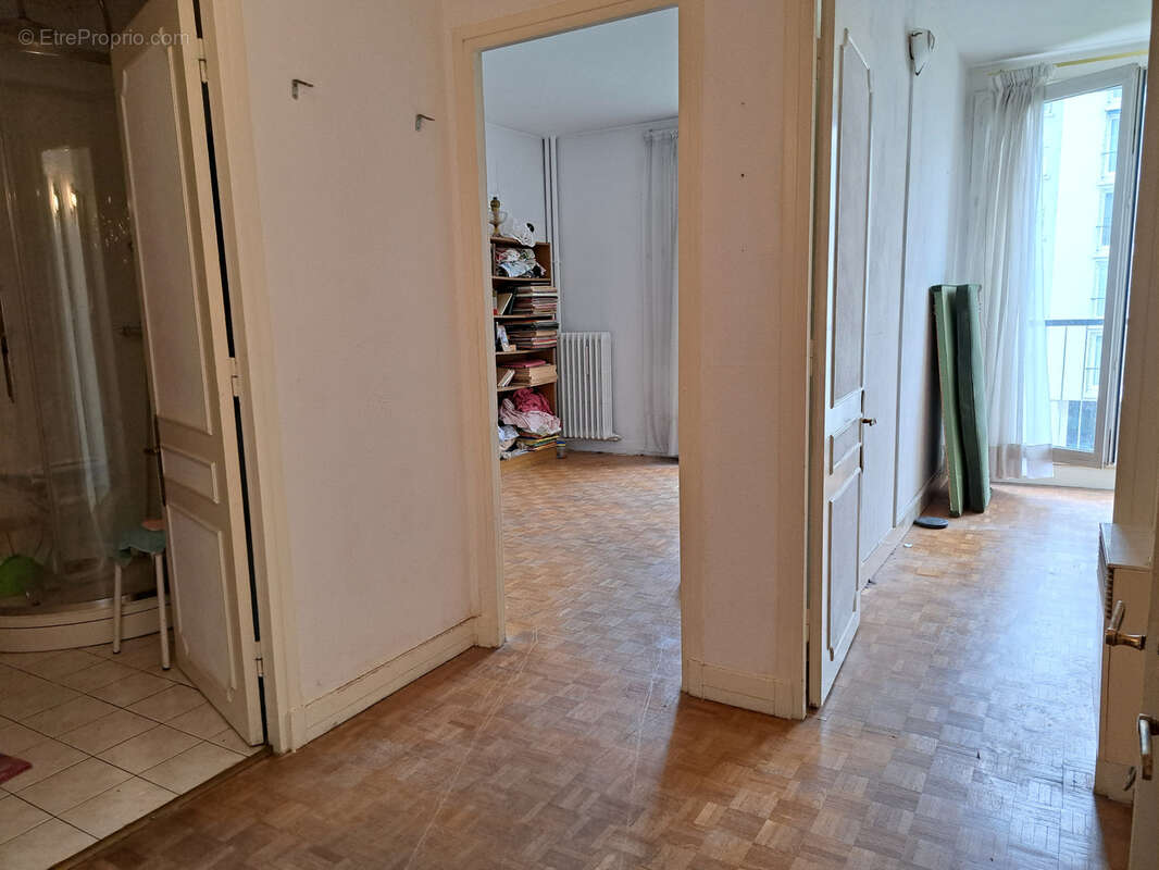 Appartement à VERSAILLES