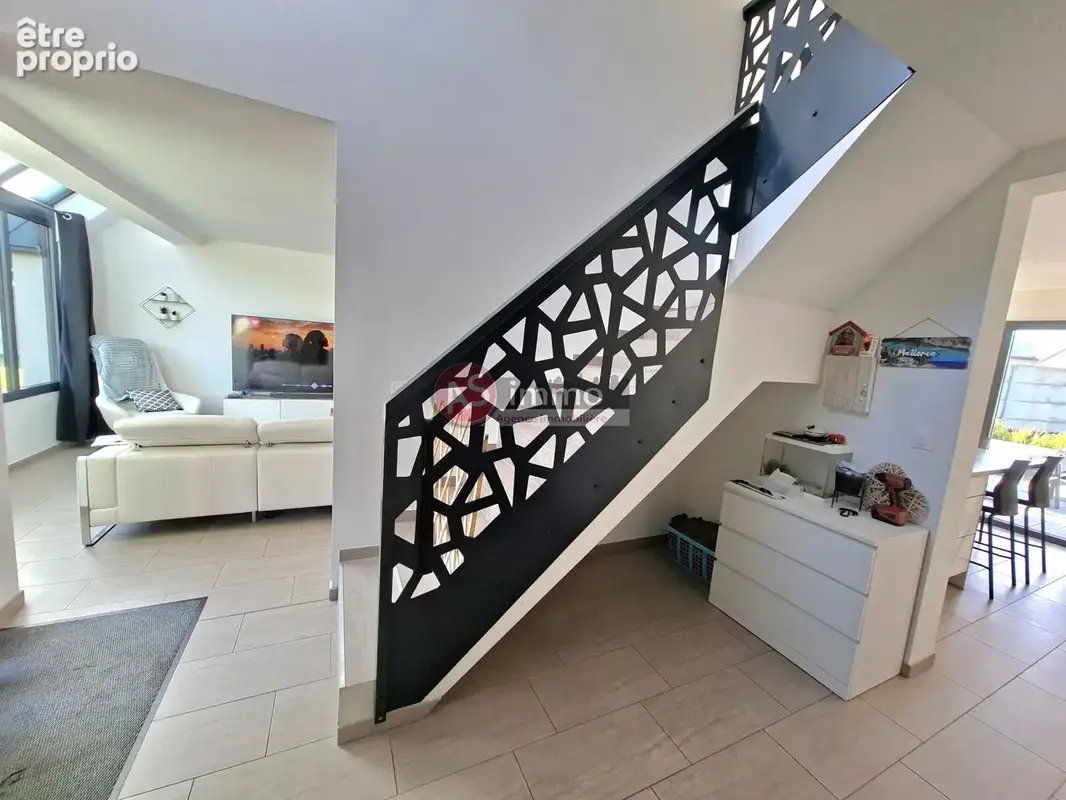Pavillon contemporain - Env. 136 m2 hab - garage + jardin - photo 11