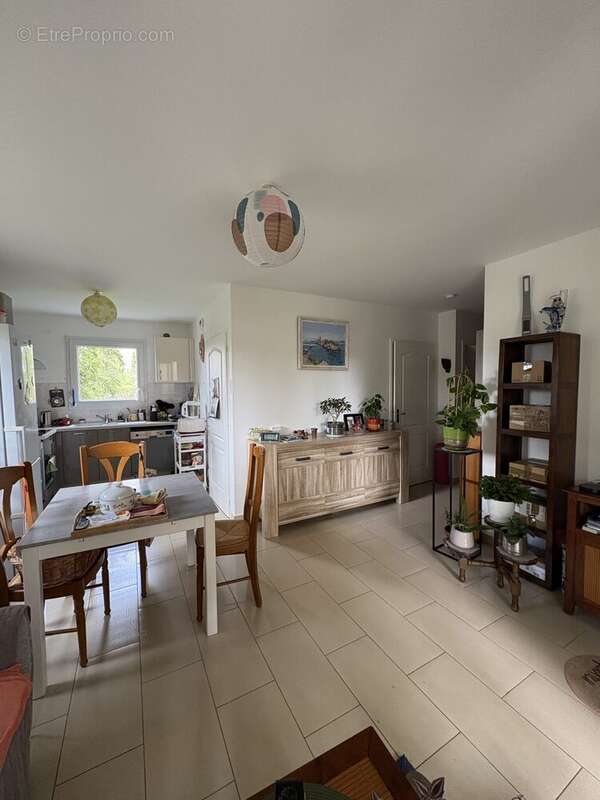 Appartement à DOUVRES