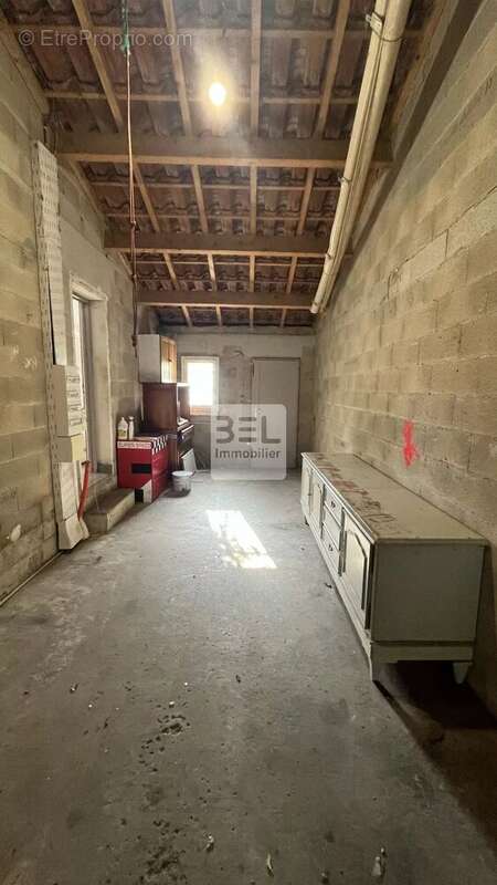 Maison à BAGNOLS-SUR-CEZE