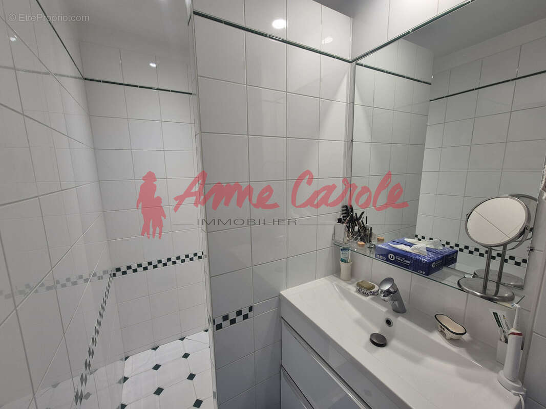 Appartement à FONTENAY-SOUS-BOIS