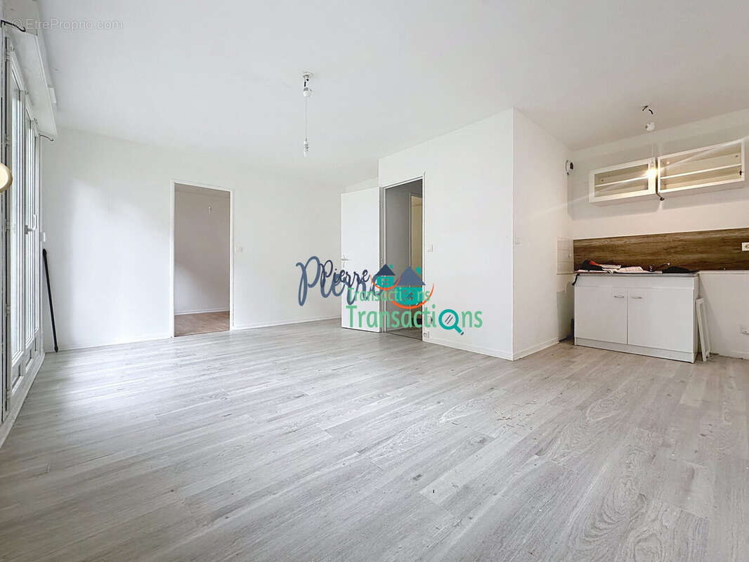 Appartement à LILLEBONNE