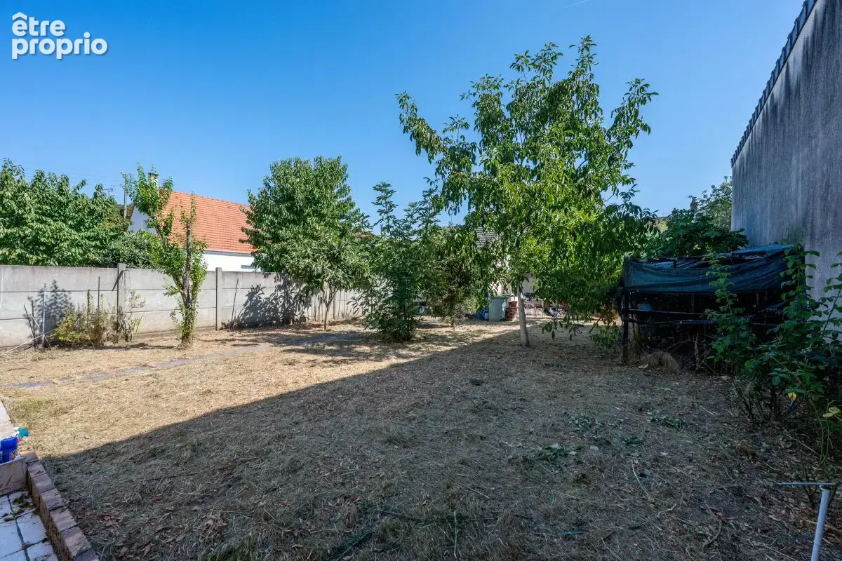 Centre-ville - Maison 98 m² 5 pièces / 3 chambres - Jardin - photo 11