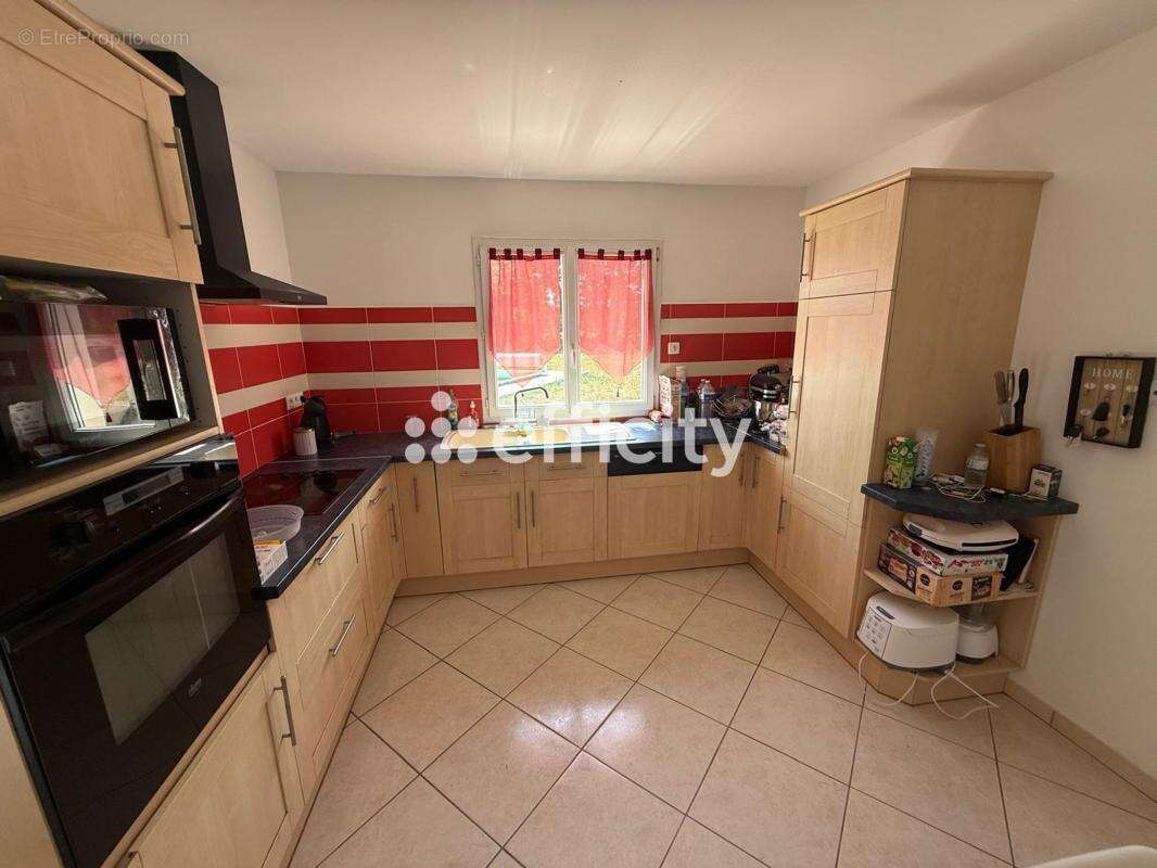 Maison 172 m² à Poiroux  - photo 7