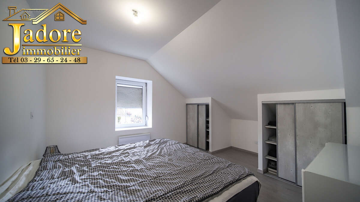 Immeuble de rapport rénové !! NOUVEAU PRIX !! - photo 9