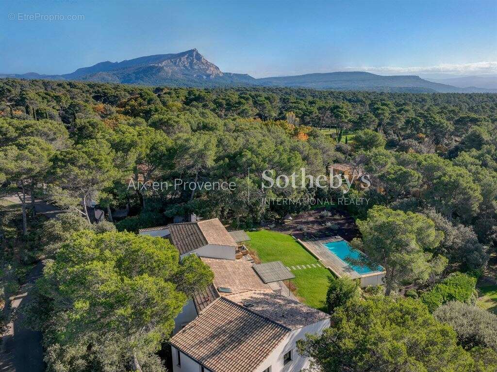 Maison à AIX-EN-PROVENCE