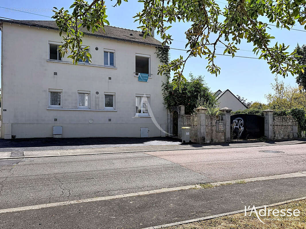 T3 de 75 m² entièrement rénové, Saint-Avertin ? 2 parkings - photo 6