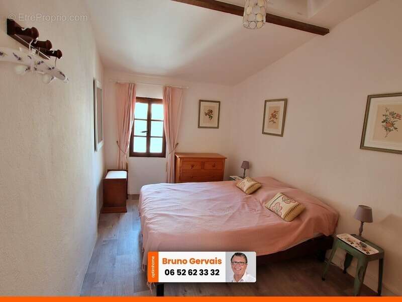 Jolie maison de village avec 2 entrées indépendantes - création local commercial possible - à vendre centre ville de BOUZIGUES - photo 6
