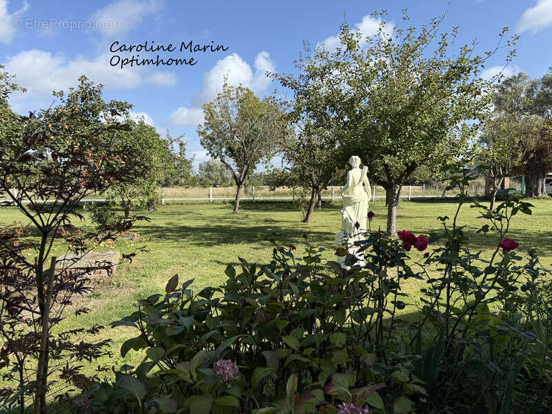 Maison à BOURG-ACHARD