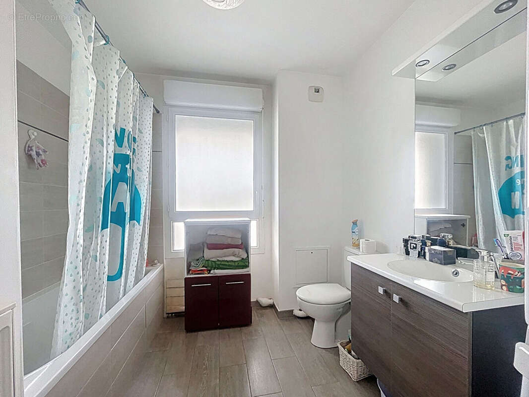 Appartement à LIMEIL-BREVANNES