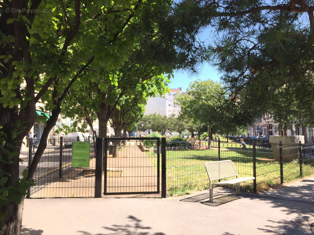 Appartement à LYON-7E