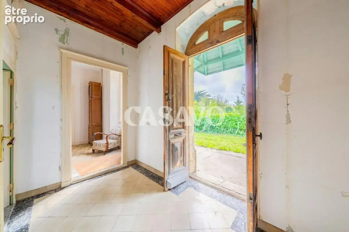 Vente Maison 7 pièces de 220m² - 33590 Jau-Dignac-et-Loirac - photo 4